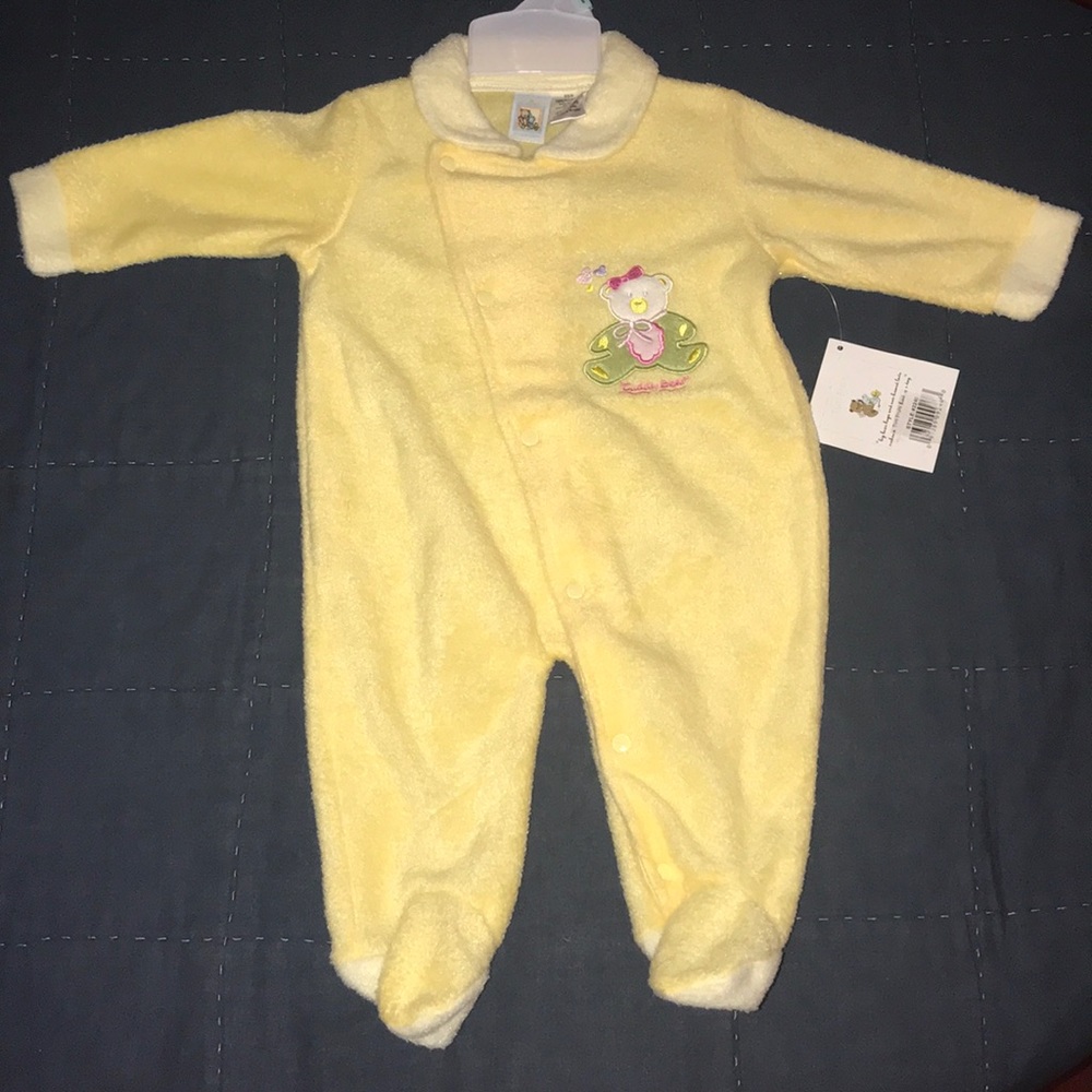 Baby footie pajamas